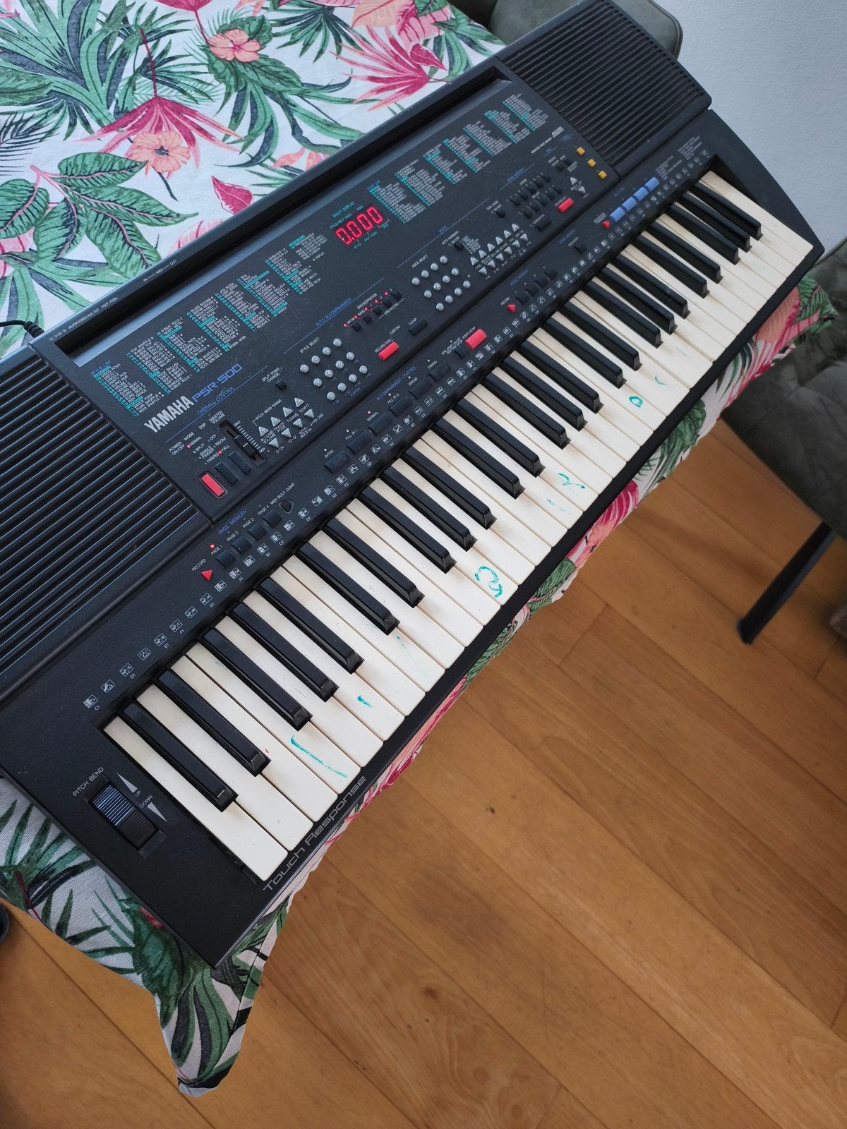 Yamaha PSR-500 Keyboard - Werkt goed, 2 toetsen defect, Ophalen of Verzenden