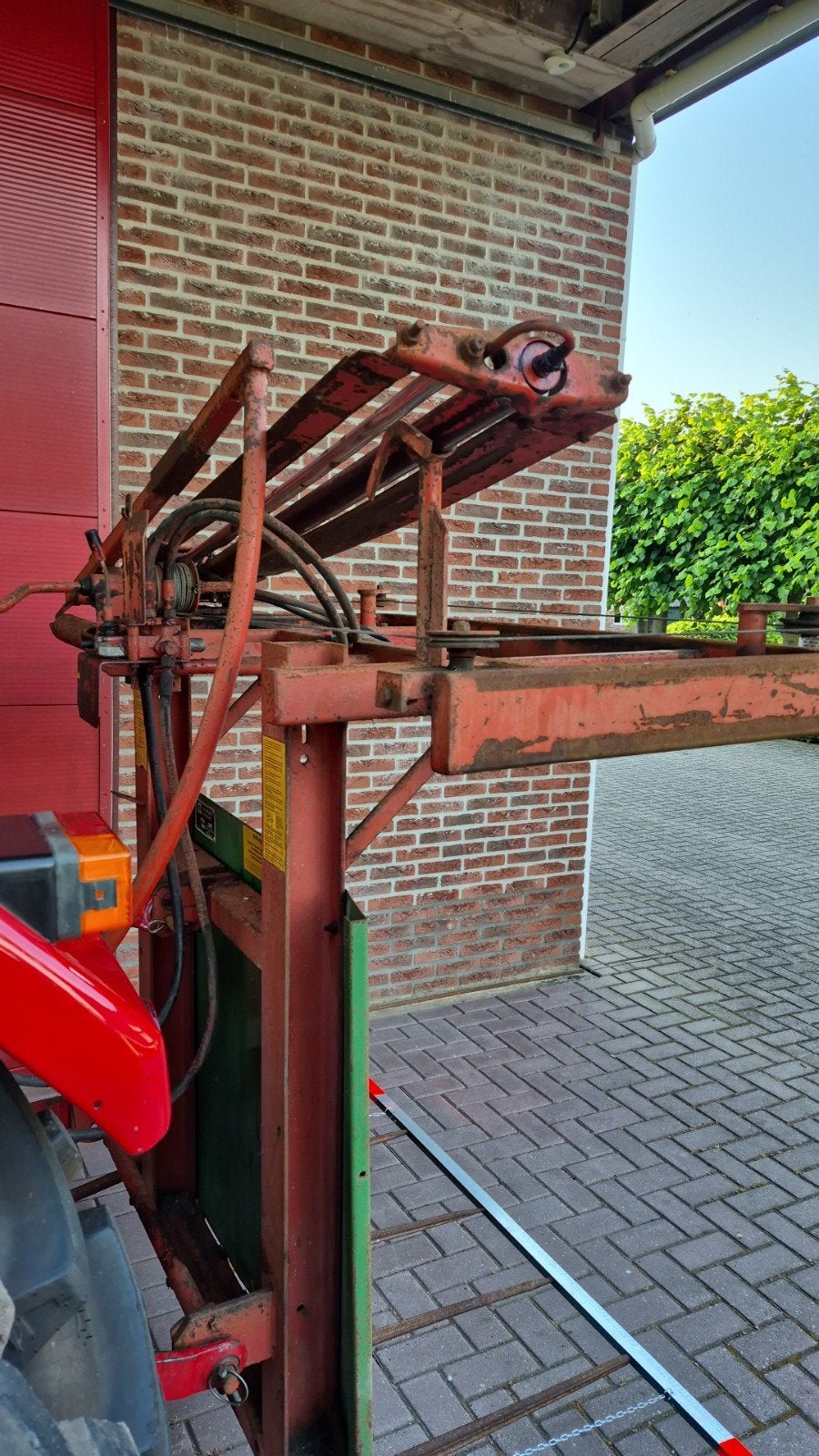 Steekschop kuilvoersnijder Strautmann, Ophalen