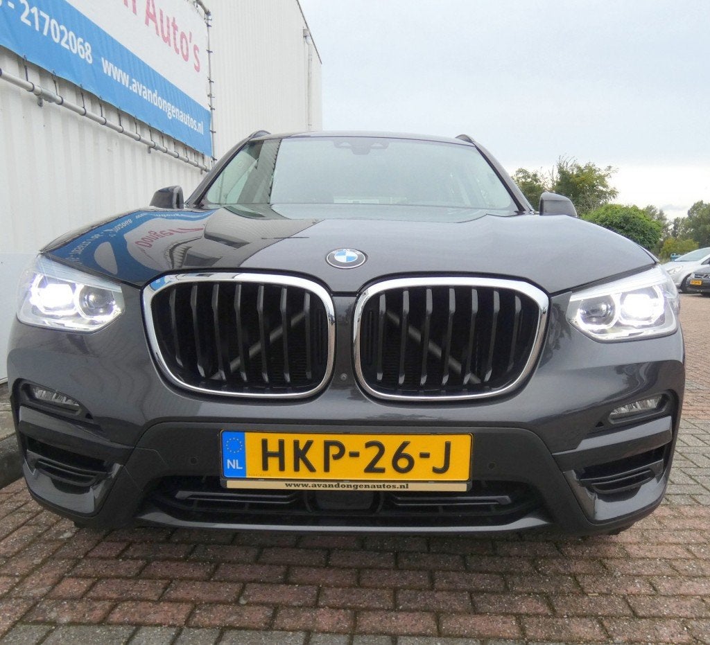 Bmw X3 XDRIVE30E HIGH EXECUTIVE,ACC,Memory,360.Head UP, Automaat, 1998 cc, Gebruikt, 2000 kg