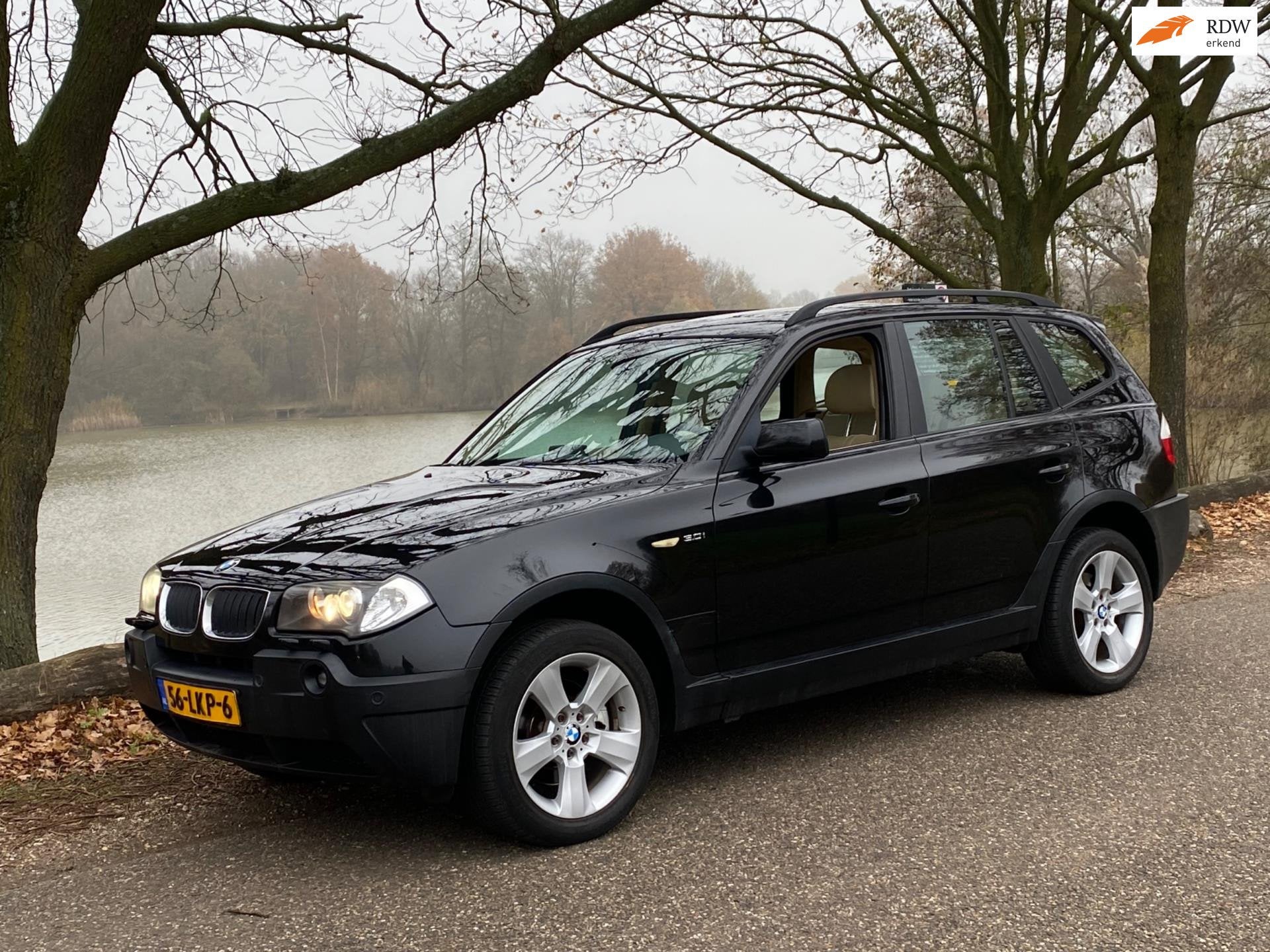 BMW X3 3.0i Executive 6 CILINDER AUTOMAAT, Auto's, Automaat, Gebruikt, 2000 kg, Zwart