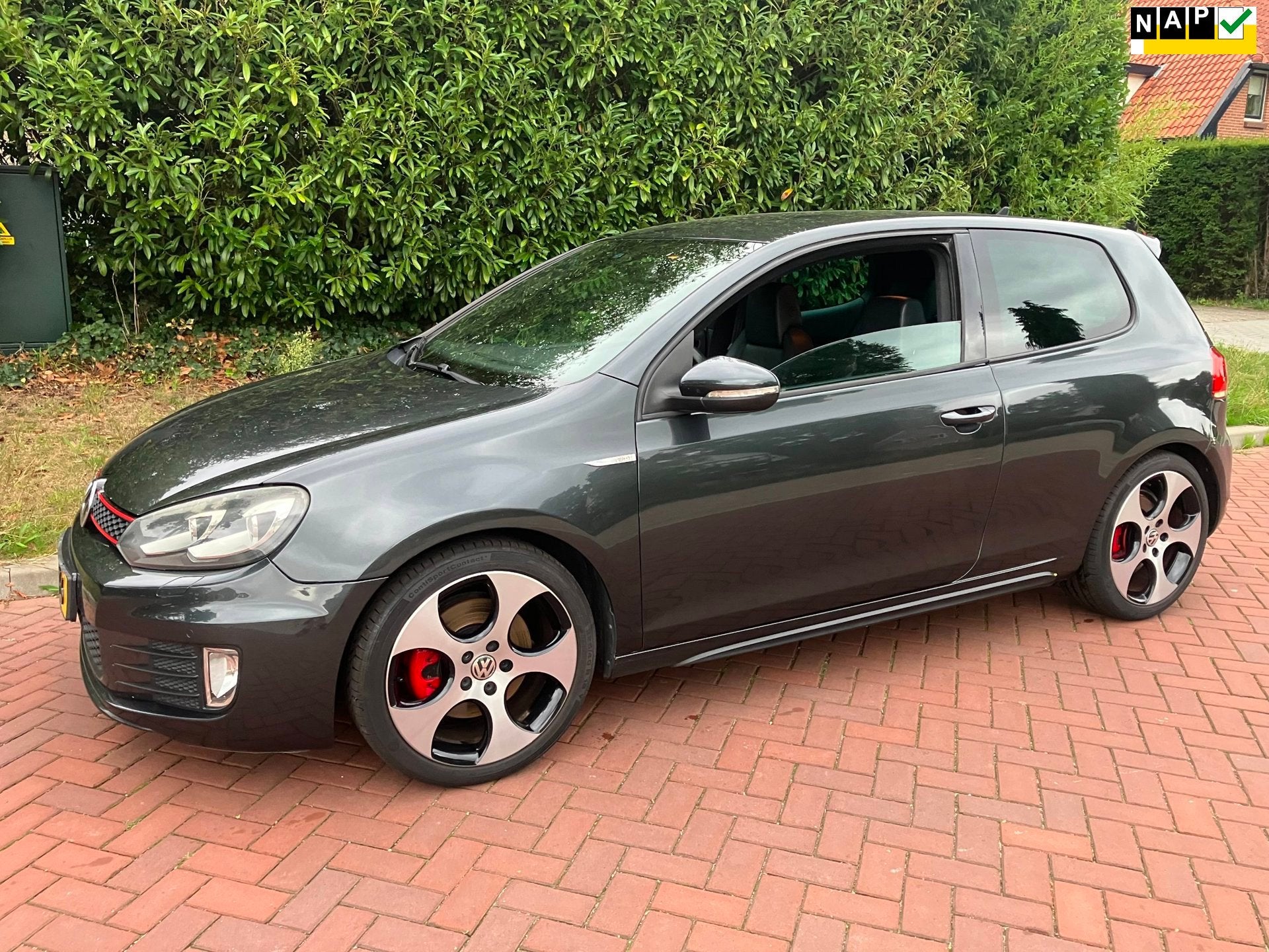 Volkswagen Golf 2.0 GTI 1ste eigenaar nette auto met leer en, Auto's, Voorwielaandrijving, Euro 5, Gebruikt, Zwart