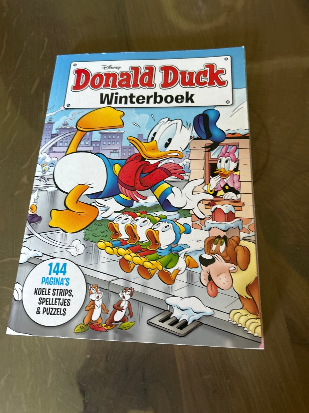 Donald Duck Winterboek - Speciale editie 2020, Eén stripboek, Ophalen of Verzenden, Zo goed als nieuw