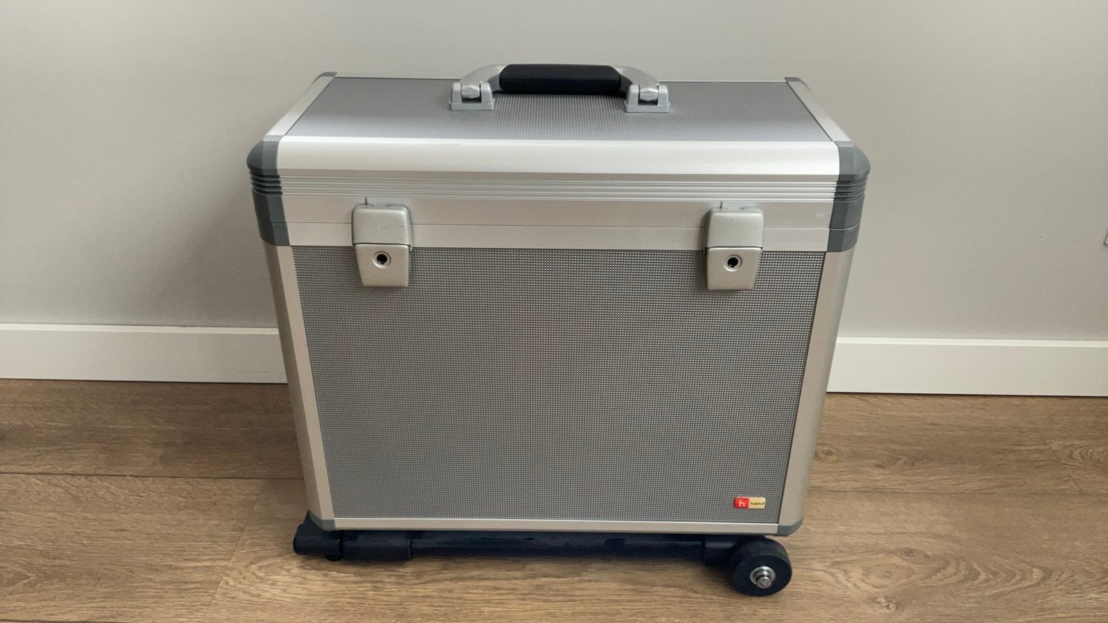 Hulshof aluminium koffer met wieltjes documenten laptop, Wieltjes, Overige materialen, Minder dan 50 cm, Ophalen of Verzenden