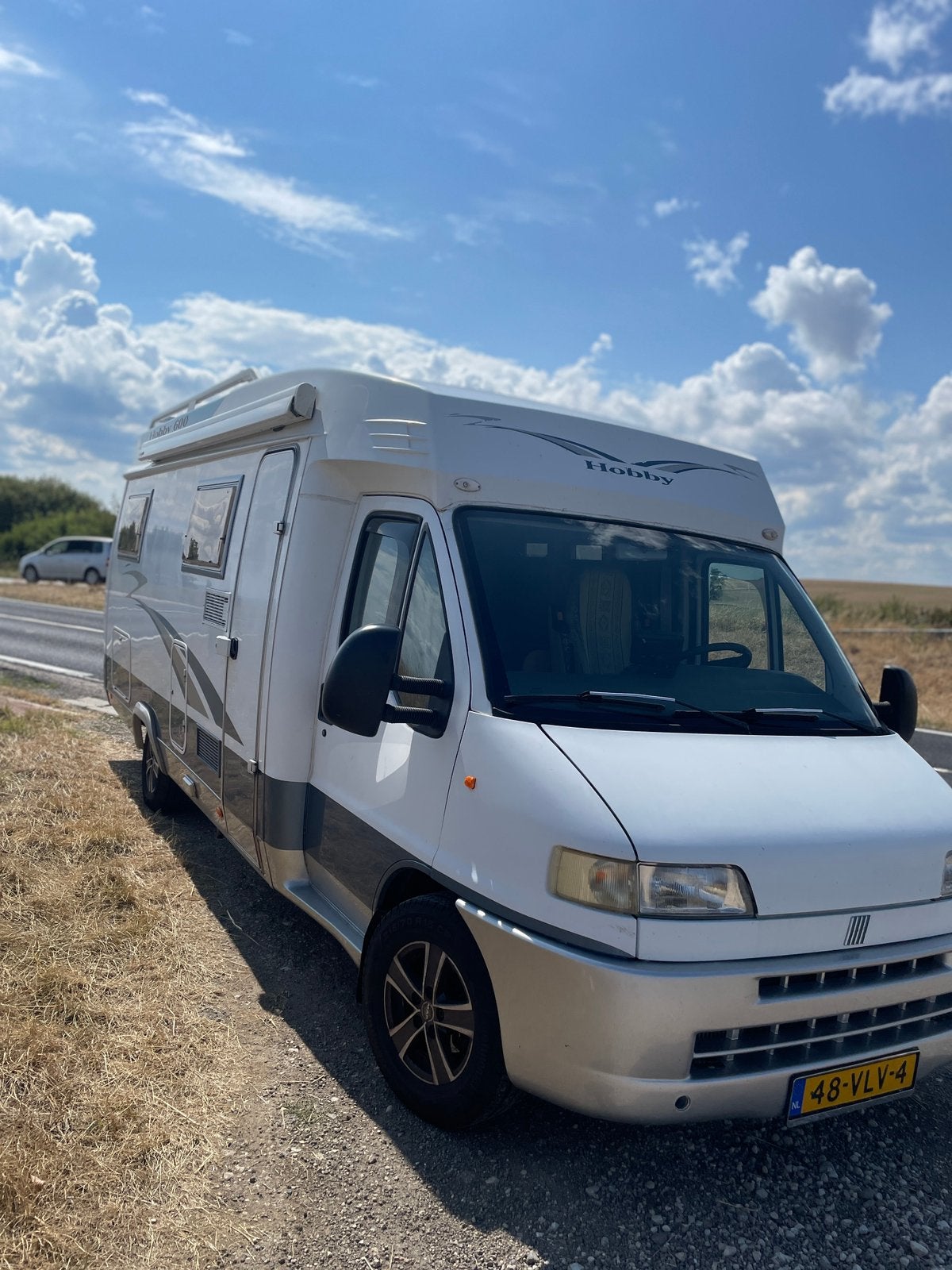 Hobby 600, Caravans en Kamperen, Campers, Particulier, Half-integraal, Hobby
