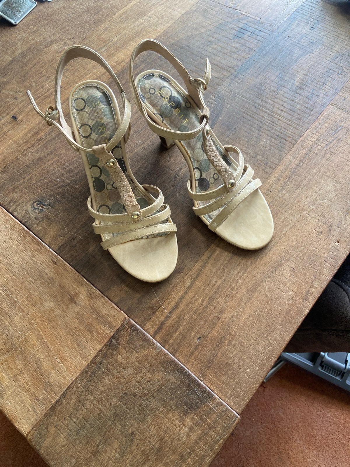 Esprit Sandalen met Hak - Maat 39, Ophalen, Gedragen, Beige, Sandalen of Muiltjes