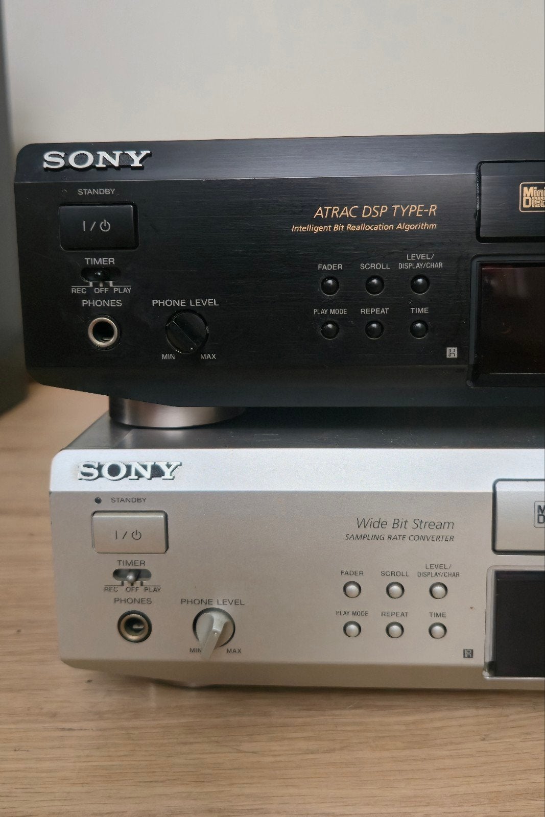 Sony MDS-JE530 en MDS-JE520 Minidisc Recorders, Ophalen, Minidisc-recorder