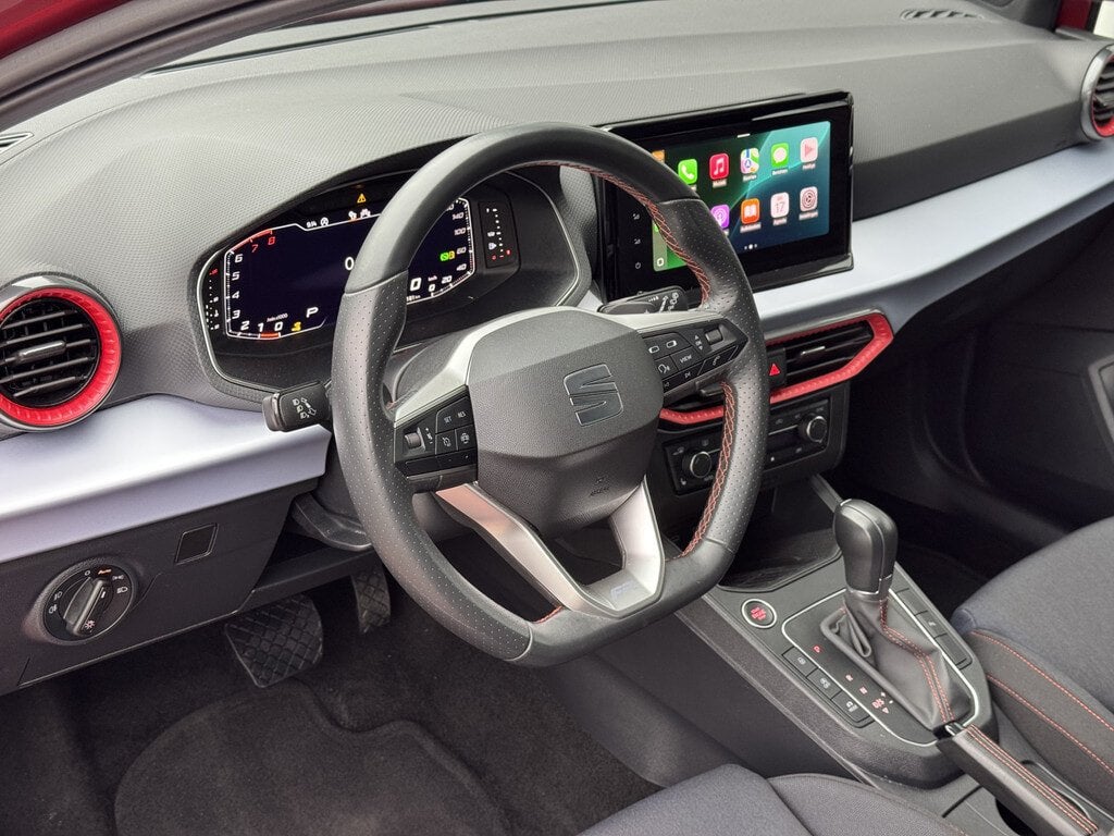SEAT Ibiza 1.0 TSI FR Black Edition Apple CarPlay | Camera |, Dealer onderhouden, Gebruikt, Automatische klimaatregeling, Ibiza