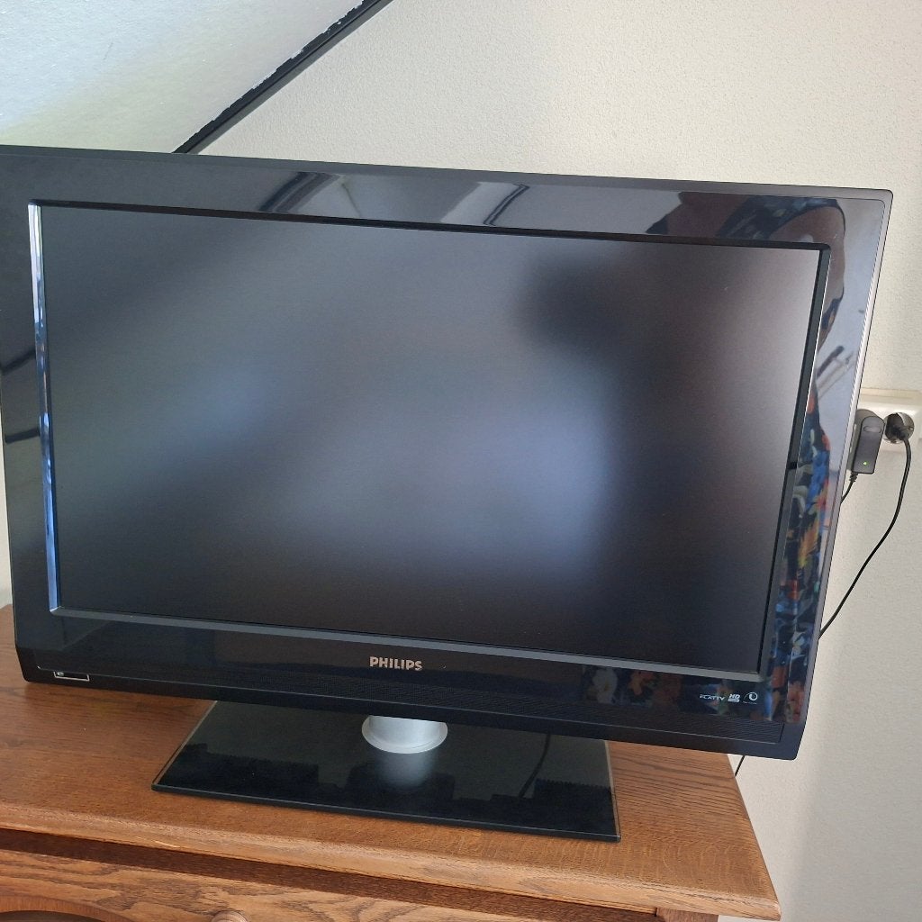 Philips 32 inch LCD kleurentelevisie, Ophalen, Philips, Gebruikt, 50 Hz