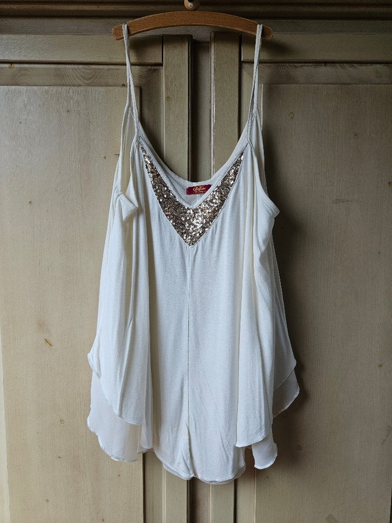 Witte top, maat; 44/46, Buffalo, Kleding | Dames, Verzenden, Wit, Maat 42/44 (L), Zo goed als nieuw