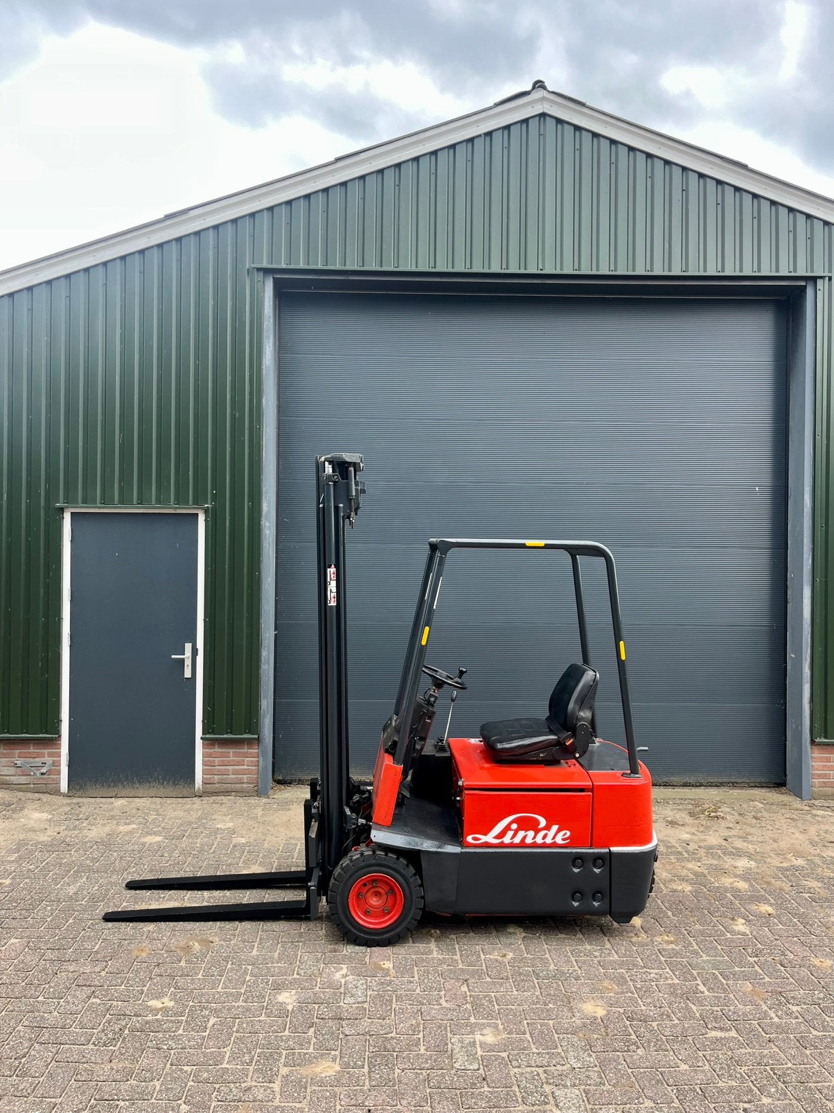 Linde E15 - electrisch - nieuwe banden - MARGE !! -, Ophalen, Linde, Heftruck, Linde