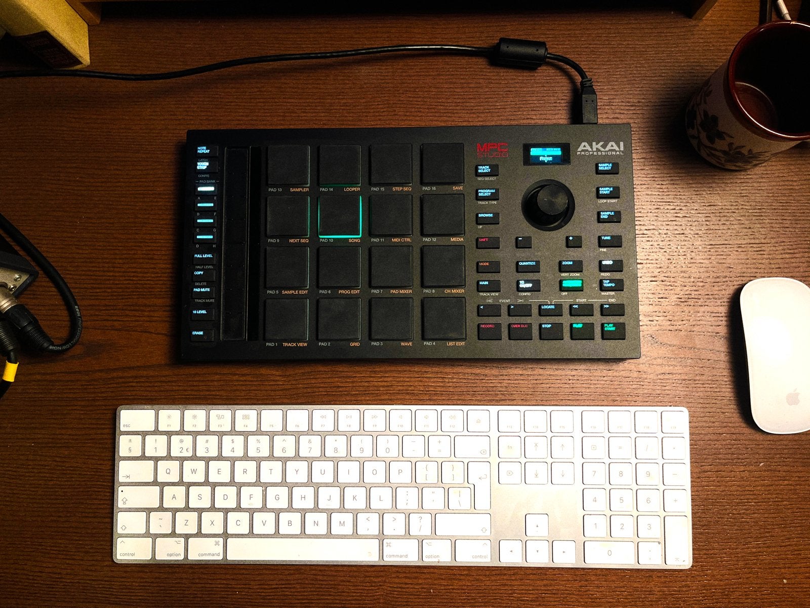AKAI MPC Studio MIDI Controller - Zo goed als nieuw, Overige aantallen, Zo goed als nieuw, Met midi-aansluiting, Ophalen