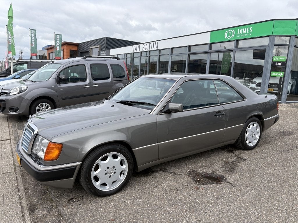 Mercedes-Benz 124 coupe CE-24 300 (124.051) (bj 1991), foto 2