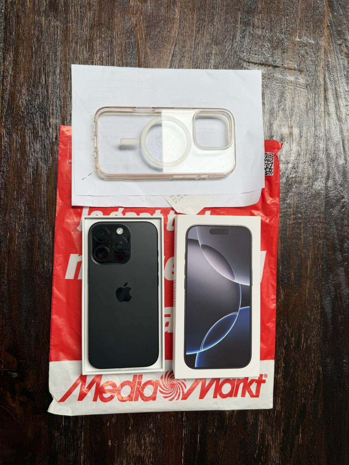 Iphone 16 Pro 256 GB zwart titanium, Ophalen, Zo goed als nieuw, Zwart, 256 GB