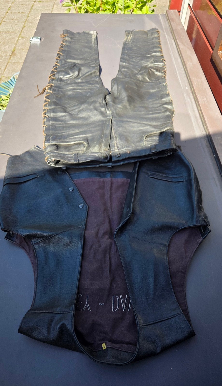 Harley davidson hesje en leren broek, Motoren, Kleding | Motorkleding, Ophalen, Tweedehands, Broek | leer