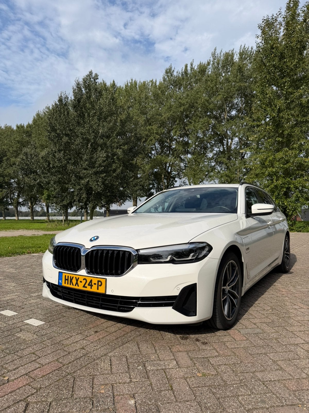 BMW 5-Serie 530e 292pk Aut 2021 Wit, Auto's, 1998 cc, Achterwielaandrijving, 4 cilinders, Wit