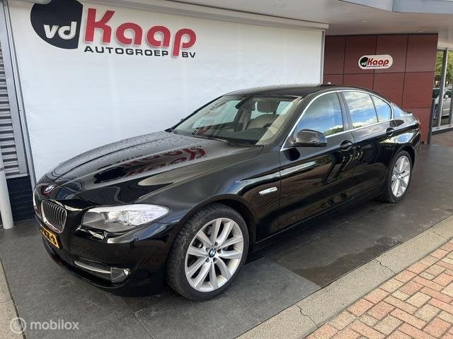 BMW 5-serie 520i, Auto's, Euro 5, Gebruikt, 4 cilinders, 2000 kg