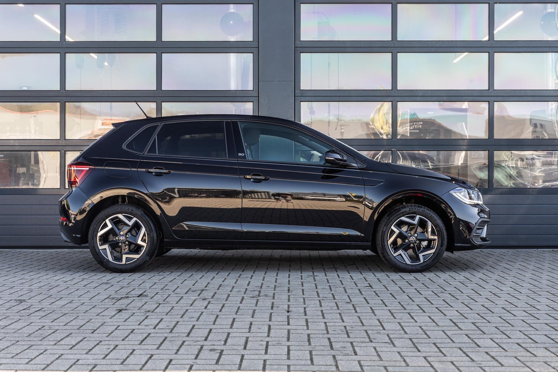 Volkswagen Polo 1.0 TSI 95pk 50 Edition | VW Sound Systeem |, Auto's, Voorwielaandrijving, 12 maanden, Stof, 95 pk