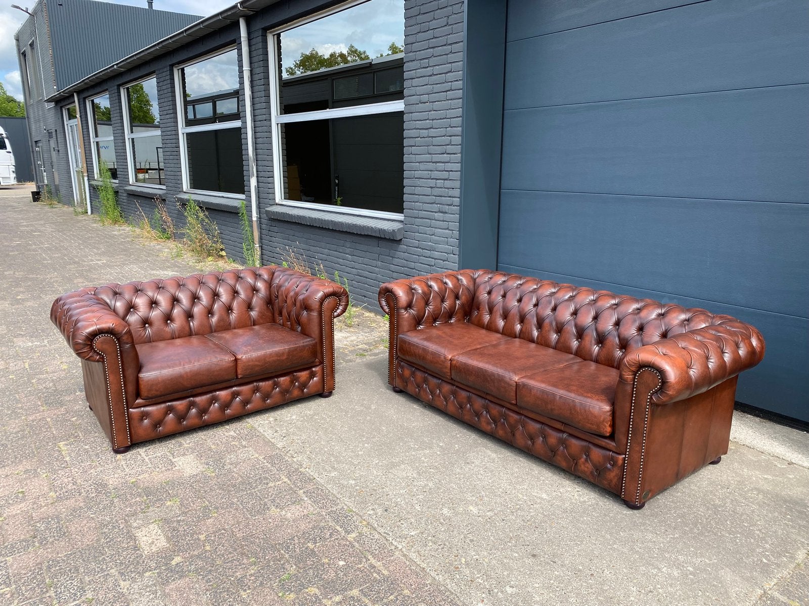 Chesterfield 3+2 zit bankstel bruin zo goed als nieuw, Ophalen, Zo goed als nieuw, 75 tot 100 cm, Leer