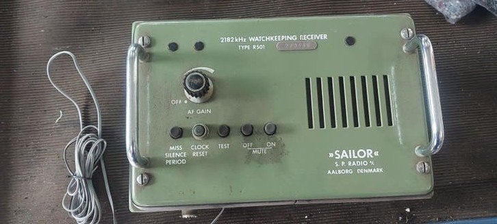 Sailor 2182 kHz Watchkeeping Receiver Type R501, Ophalen of Verzenden, Gebruikt