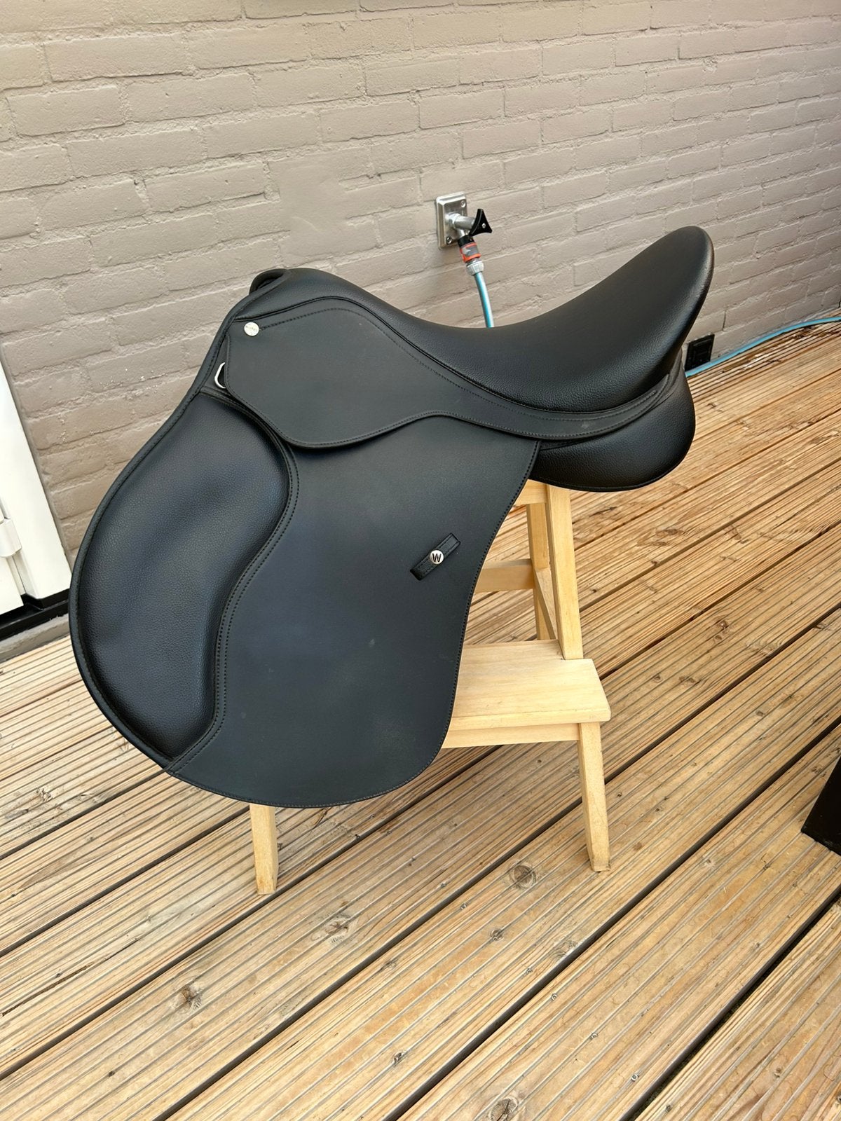 Veelzijdigheid zadel Wintec 500 Hart 17 inch, Dieren en Toebehoren, Ophalen, Zo goed als nieuw