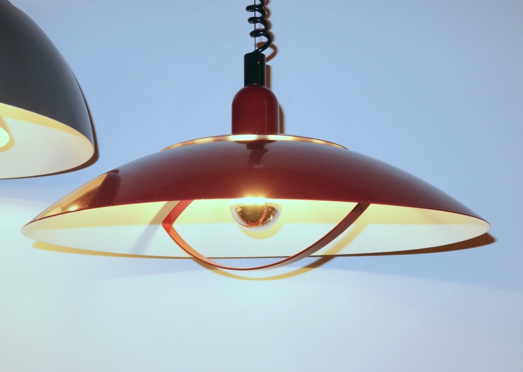 hanglamp metaal met trekveer bordeaux rood 70s 80s, Huis en Inrichting, Lampen | Hanglampen, Gebruikt, Minder dan 50 cm, Metaal