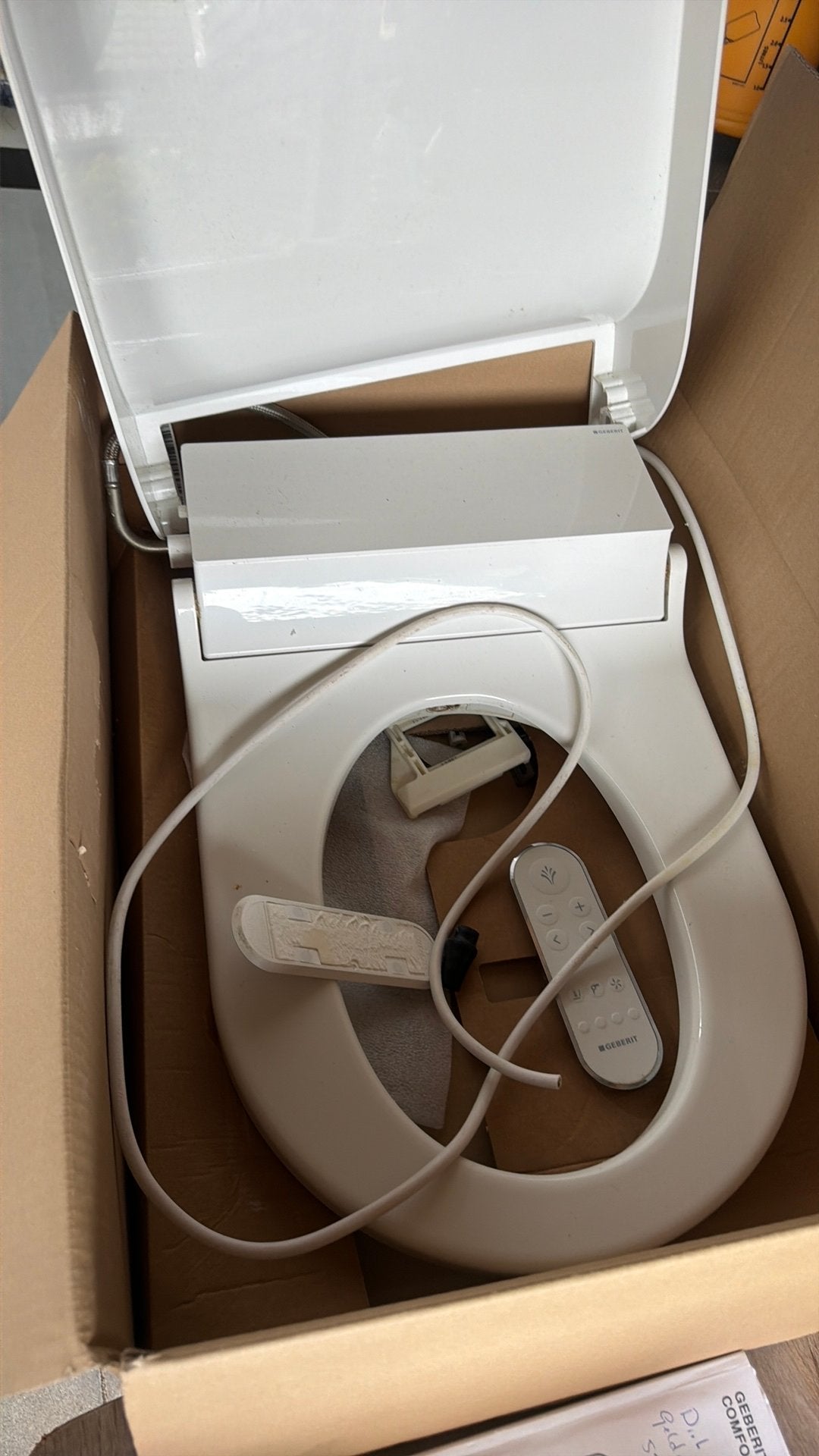 Toiletbril geberith aquaclean tuma, Doe-het-zelf en Verbouw, Ophalen, Gebruikt, Toilet