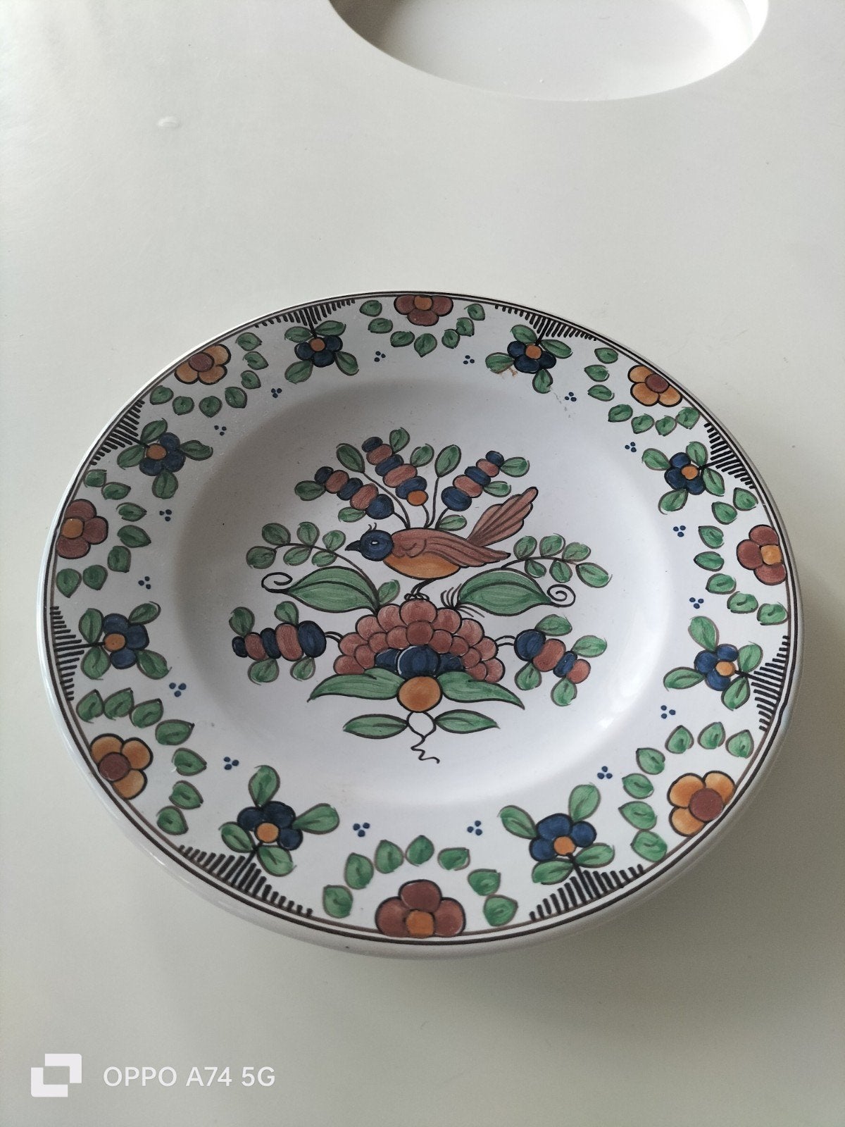 Makkum Tichelaar wandbord met vogel en bloemen, Ophalen of Verzenden