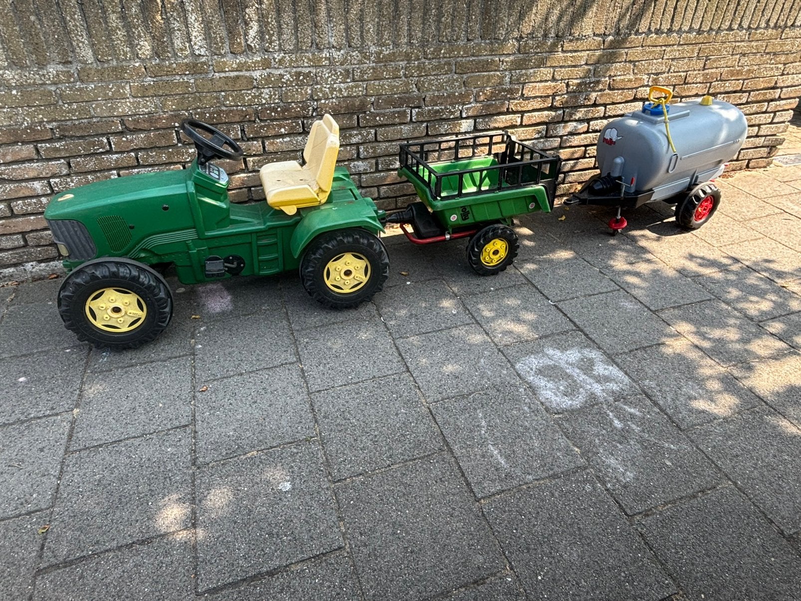 John Deere tractor met aanhanger en watertank, Ophalen, Gebruikt, Overige merken, Met kar of aanhanger