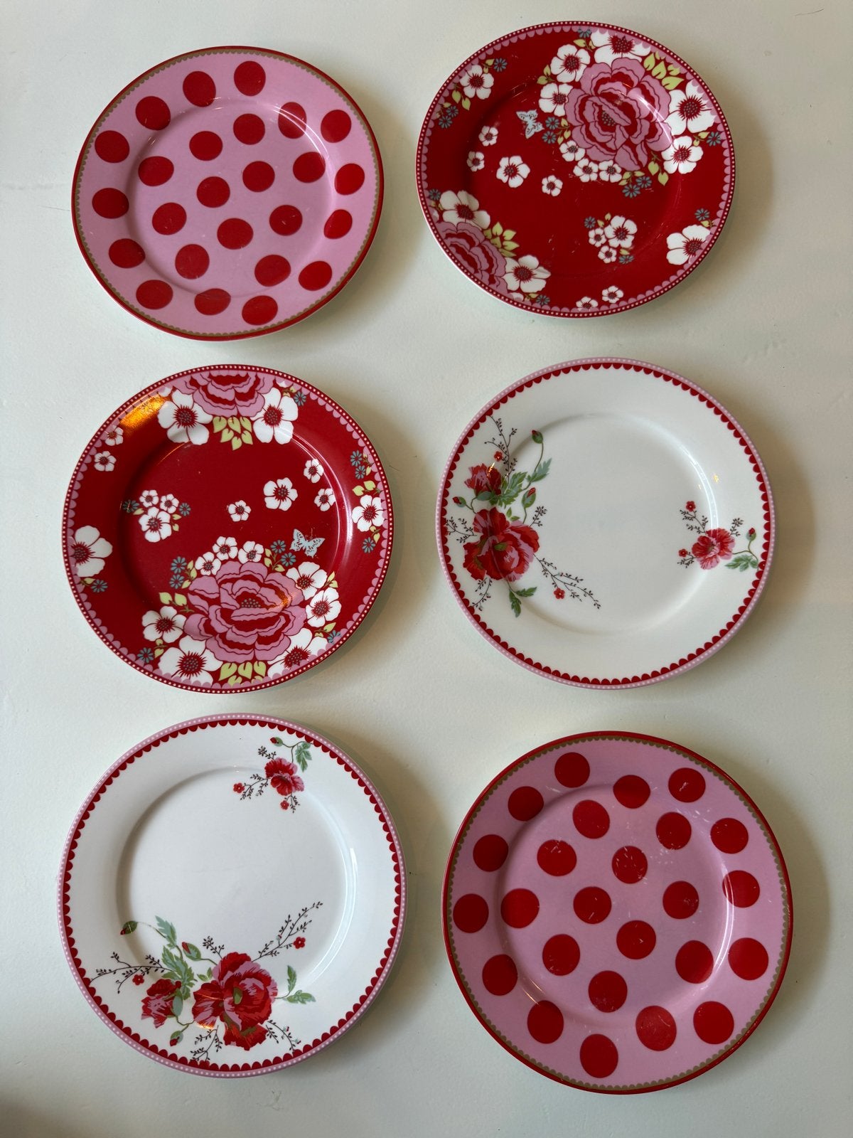 6 Room Seven gebaksbordjes - Winter Poppy - 17,5 cm, Huis en Inrichting, Ophalen, Gebruikt, Overige merken, Bord(en)