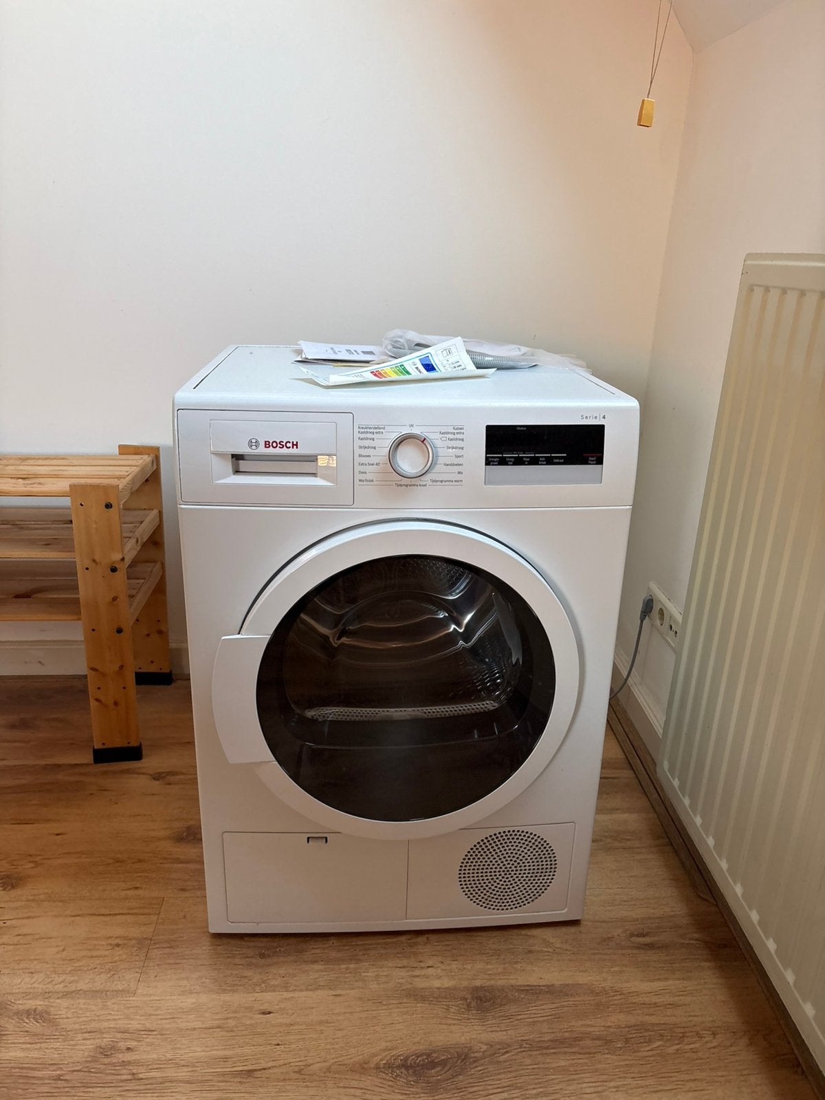 Bosch warmtepompdroger + Sharp wasmachine 8 kg, 6 tot 8 kg, Ophalen, Zo goed als nieuw, Minder dan 85 cm