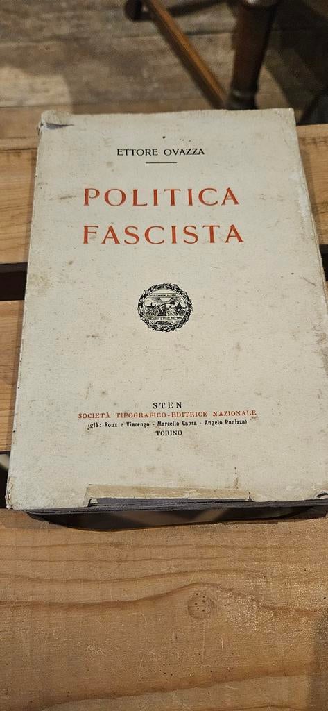 Boek politica Fascista, 1933, uniek en zeldzaam, Verzamelen, Ophalen of Verzenden, Overige soorten, Overige gebieden, Boek of Tijdschrift