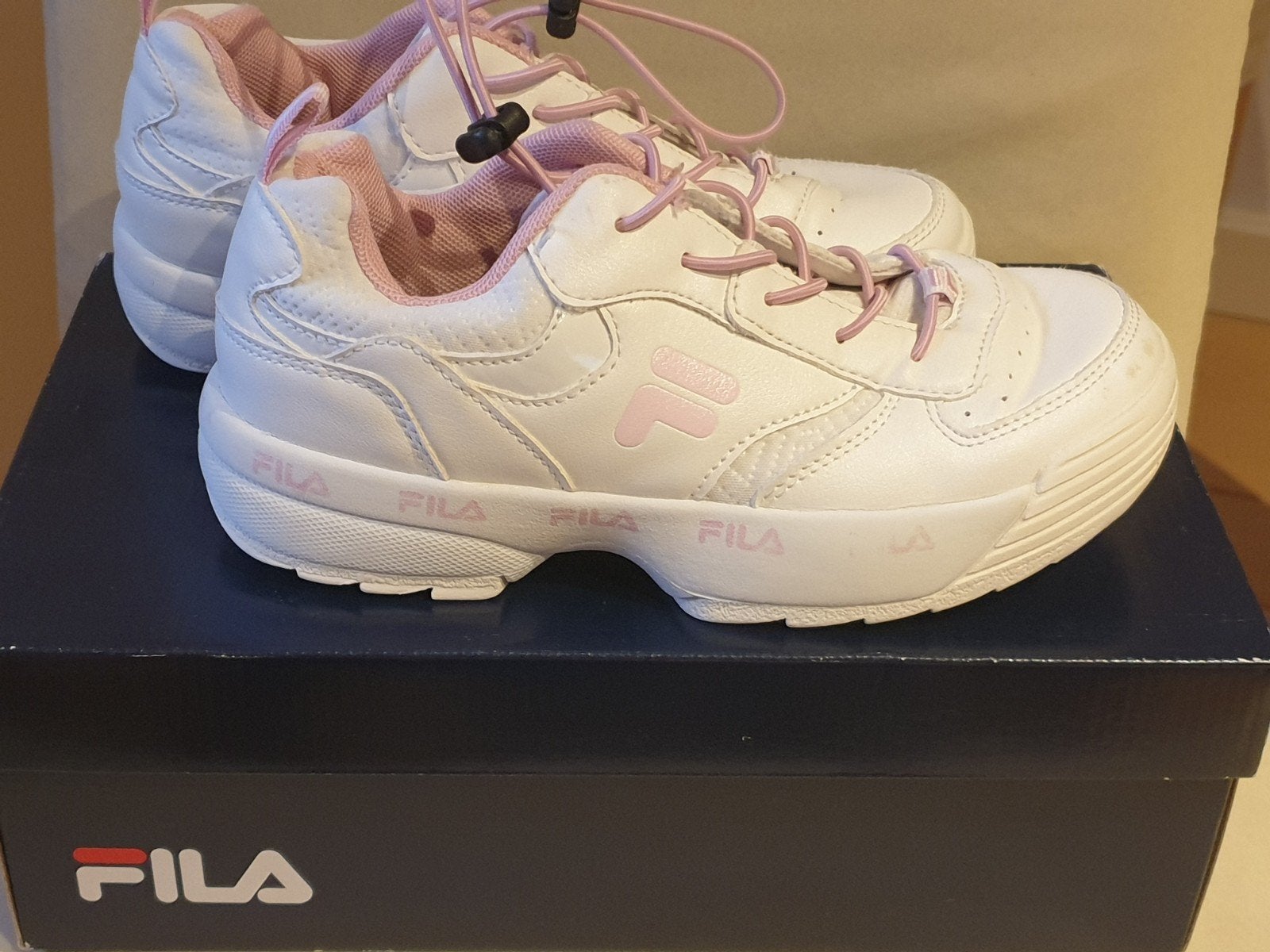 Fila Chunky Ssneakers - Wit/Roze, Maat 34, Fila, Meisje, Sportschoenen, Ophalen of Verzenden