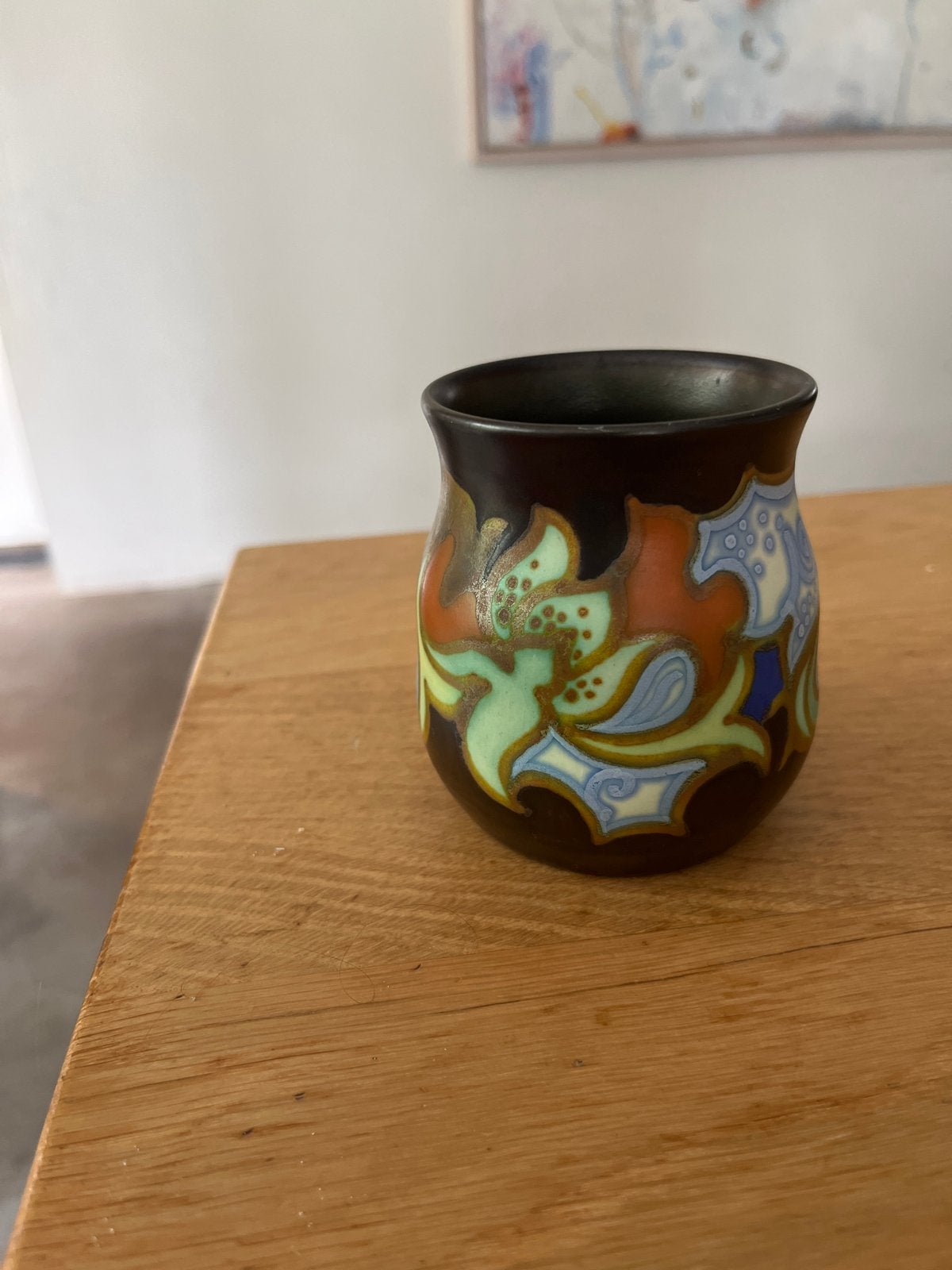Gouds Plateel vaasje - Koninklijke Goedewaagen Gouda, Antiek en Kunst, Ophalen of Verzenden