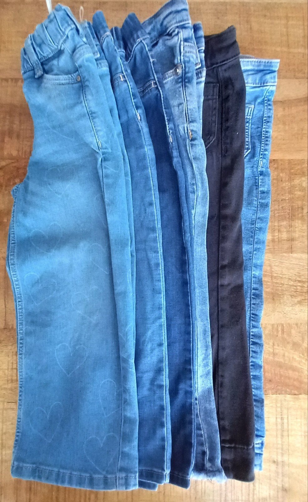 6 Kinderbroeken blauw en zwart mt 104, Kinderen en Baby's, Kinderkleding | Maat 104, Broek, Gebruikt, Meisje, H&M