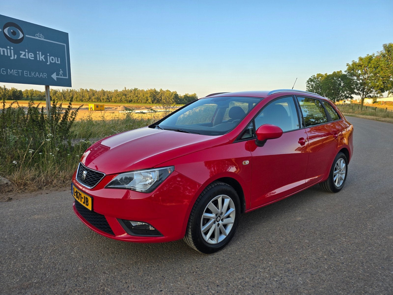 SEAT Ibiza ST 1.2 2015 105.320 km | Incl winterbanden, Auto's, Voorwielaandrijving, Stof, Zwart, 1198 cc