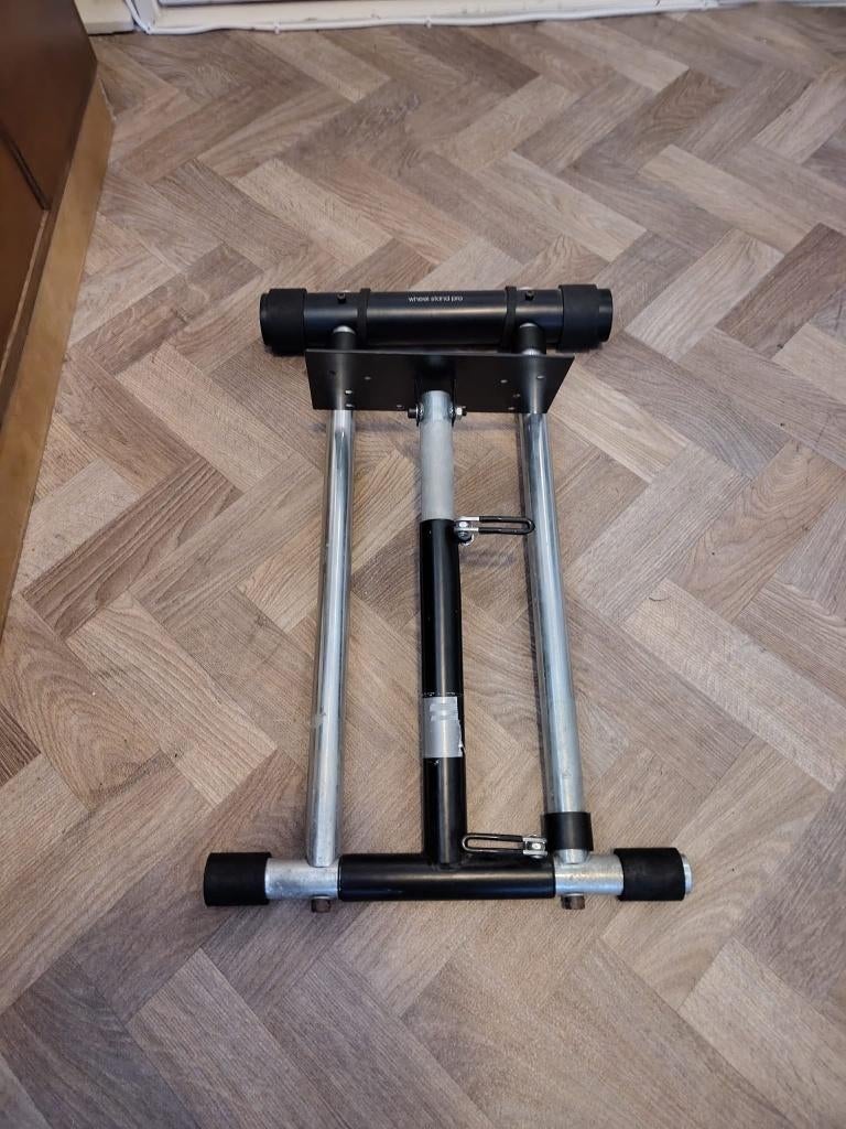 Wheel Stand Pro, Ophalen, Gebruikt