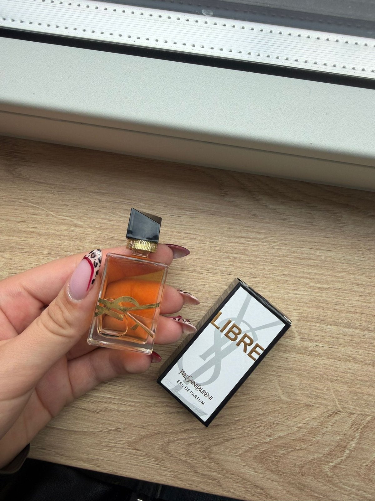 Mini Parfum, Verzamelen, Ophalen of Verzenden, Nieuw, Miniatuur, Gevuld