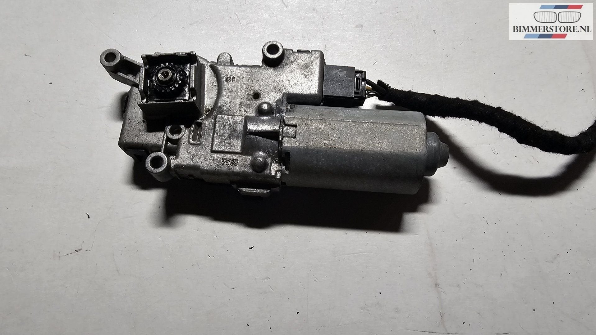 Schuifdak motor BMW 3 / 5 / 6 / X3 / X5 E9x E6x E83 E53 E70, Gebruikt, -, Ophalen of Verzenden, -