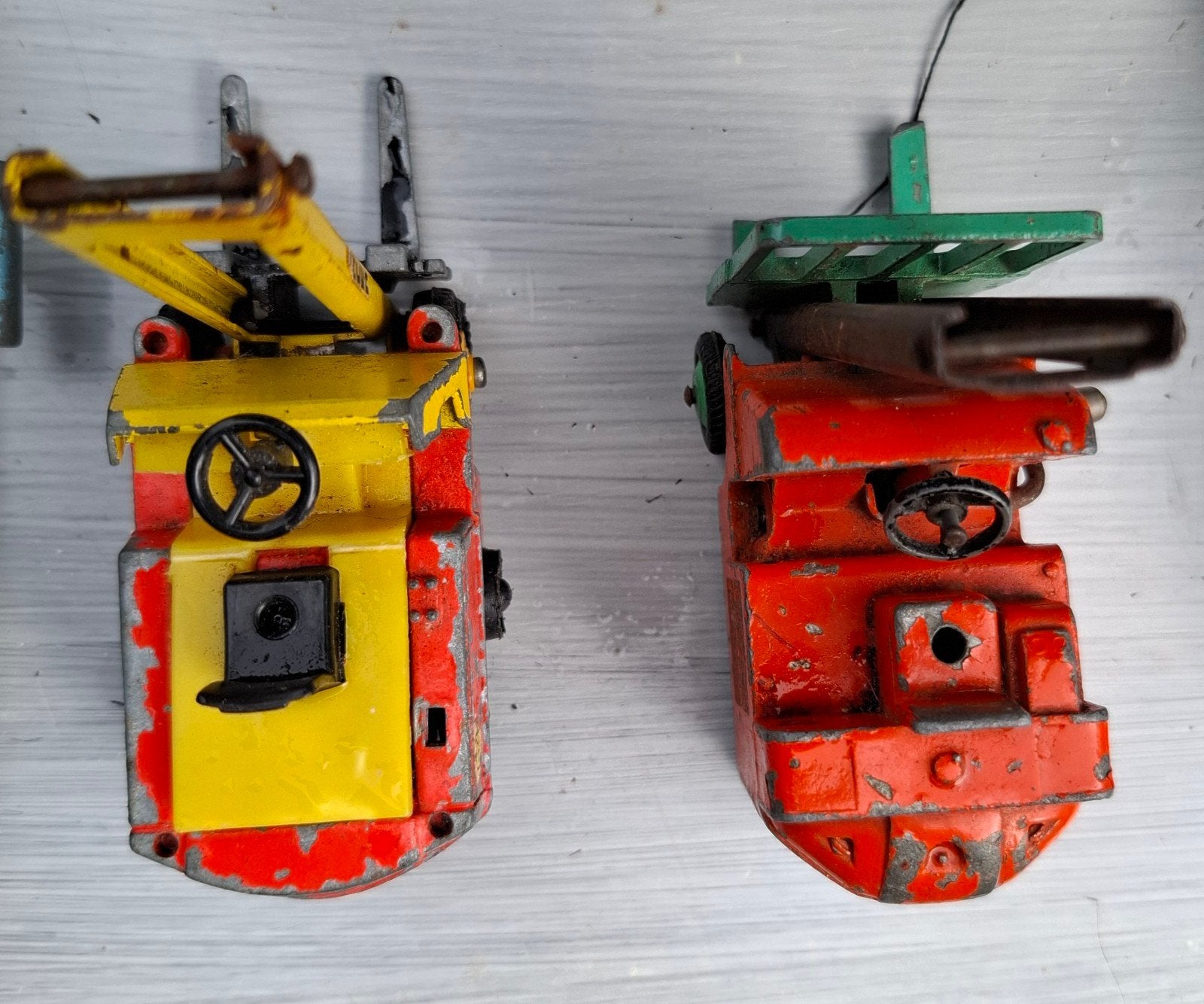 Vintage speelgoed hijskranen - set van 2, Ophalen of Verzenden, Gebruikt