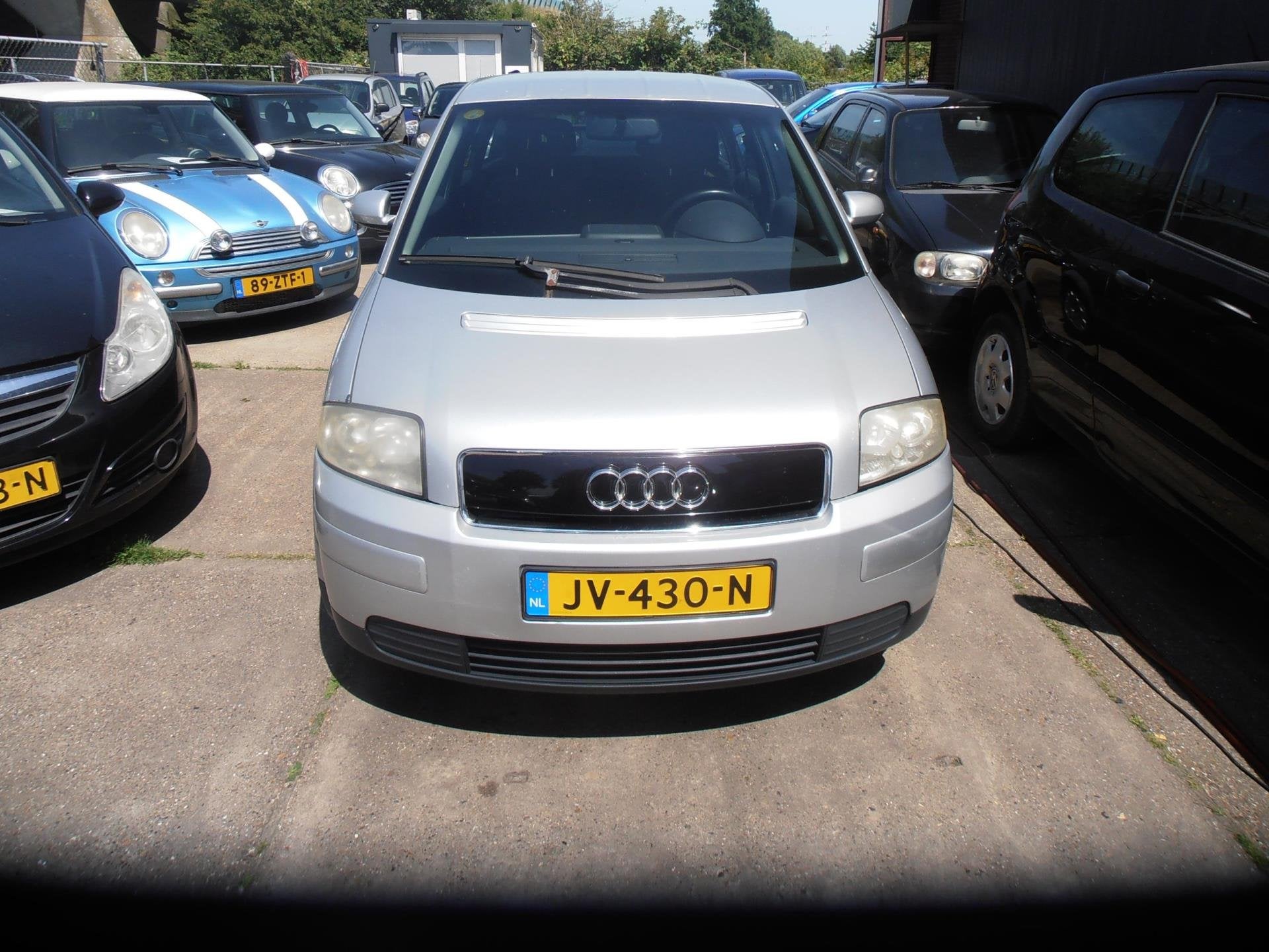 Audi A2 1.4 trend airco elek pak nap apk, Auto's, Stof, Gebruikt, 31 €/maand, 4 cilinders