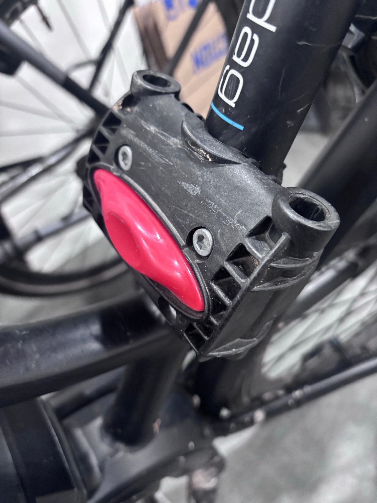 Gebruikt Fietsstoeltje - Achterzitje met Voetsteuntjes, Achterzitje, Ophalen of Verzenden, 9 t/m 36 kg, Gebruikt