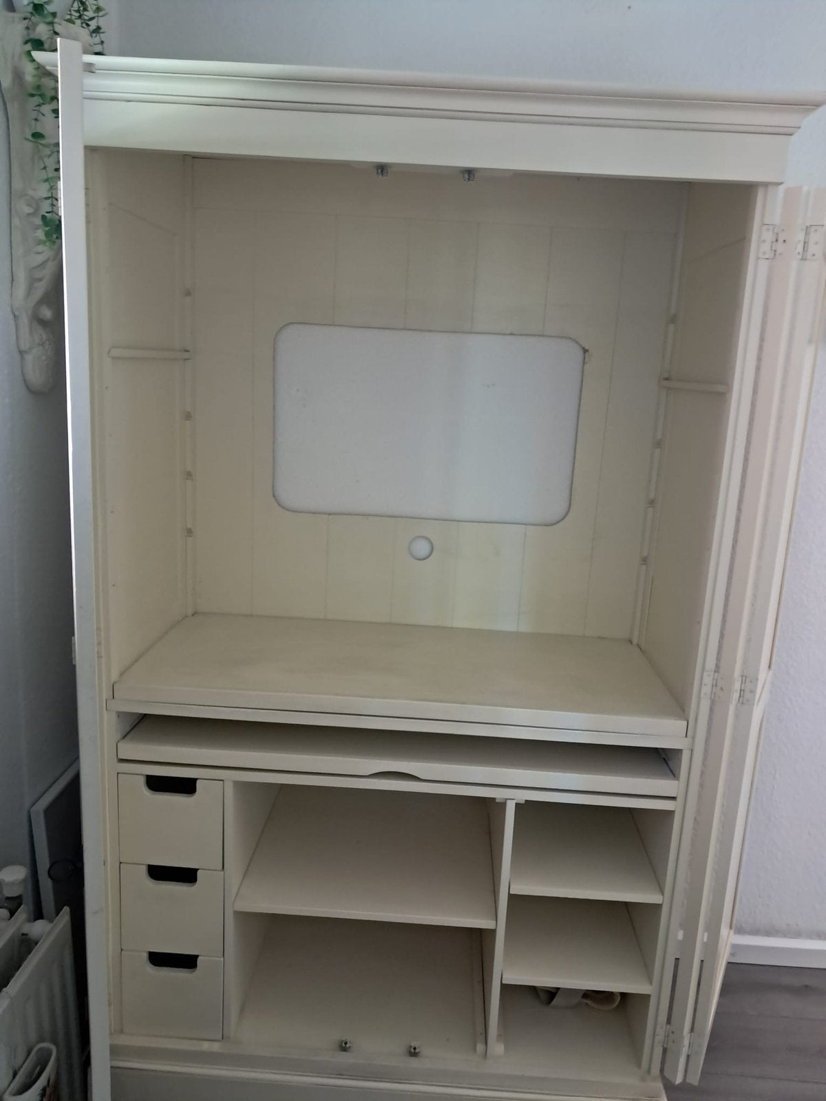 Computer kast MOET WEG GRATIS, Ophalen of Verzenden, Gebruikt, 120 tot 170 cm
