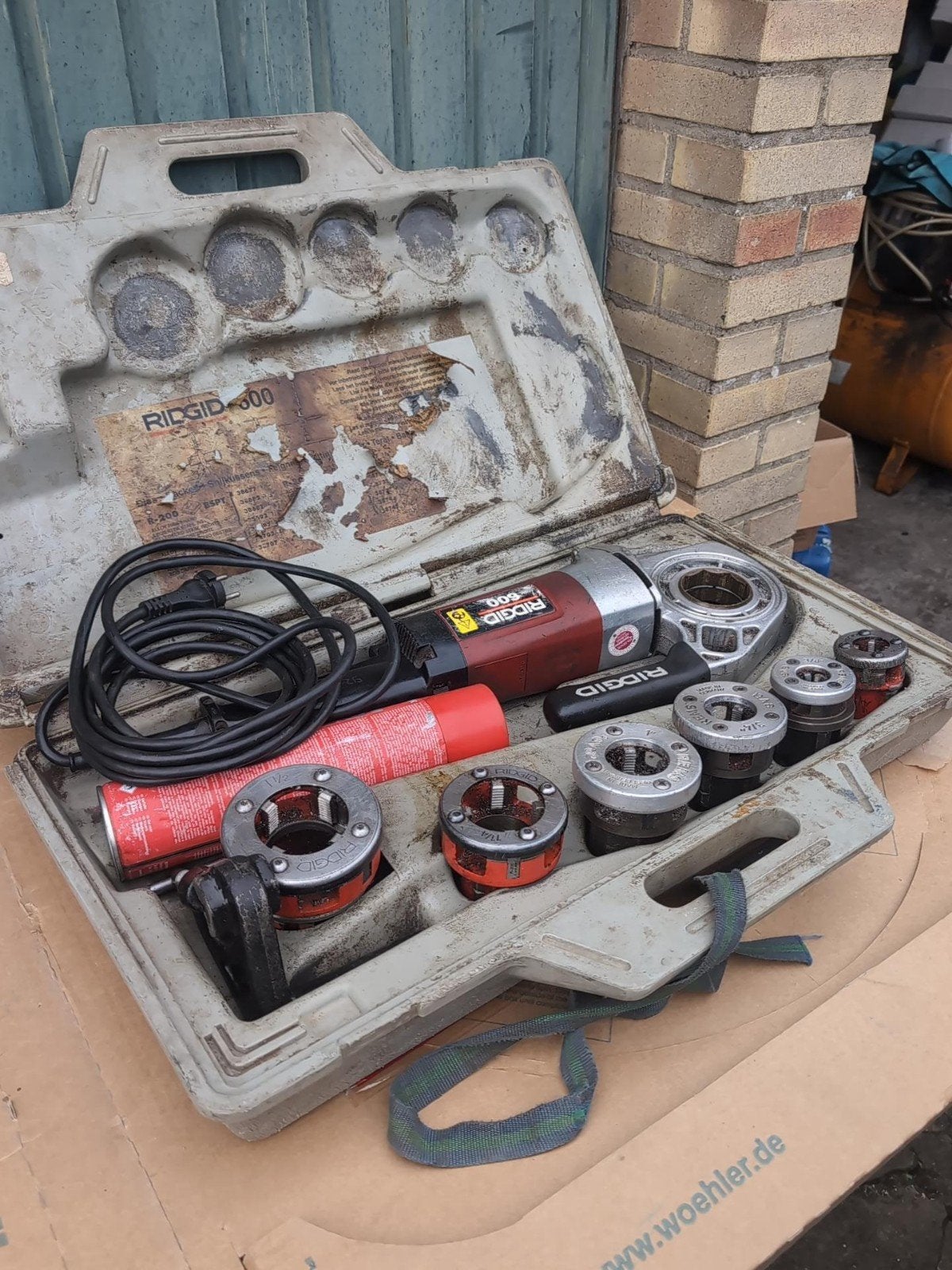 RIDGID 600 schroefdraadsnijder met toebehoren compleet, Ophalen, Gebruikt
