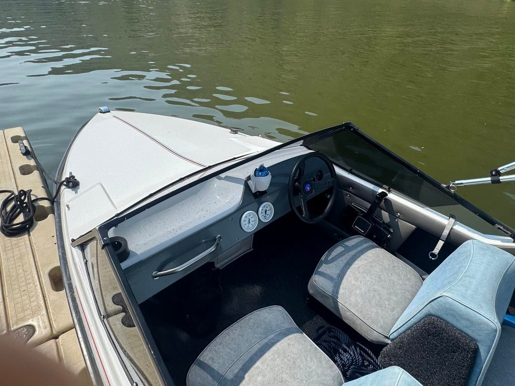 Fletcher speedboot met 50pk Mercury 2-takt en trailer, Watersport en Boten, Ophalen, Gebruikt, Minder dan 70 pk, Buitenboordmotor