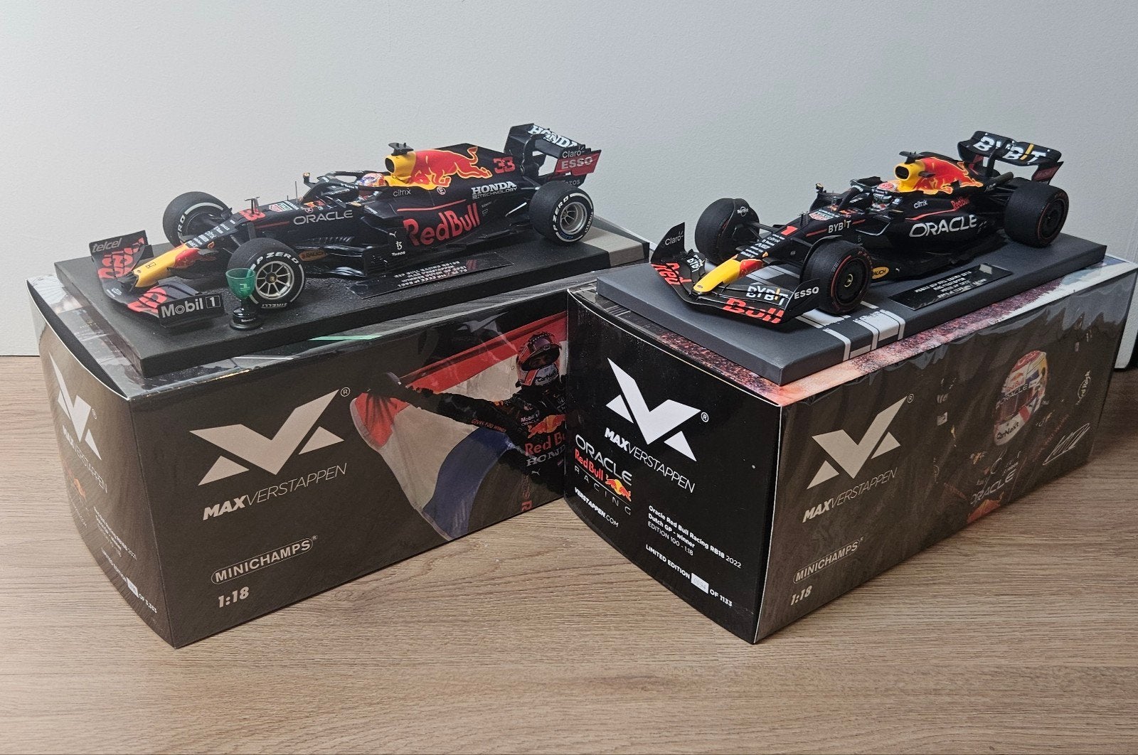 RB16B - 2021 + RB18 - 2022 ZANDVOORT Minichamps 1:18, Ophalen of Verzenden, Zo goed als nieuw, MiniChamps
