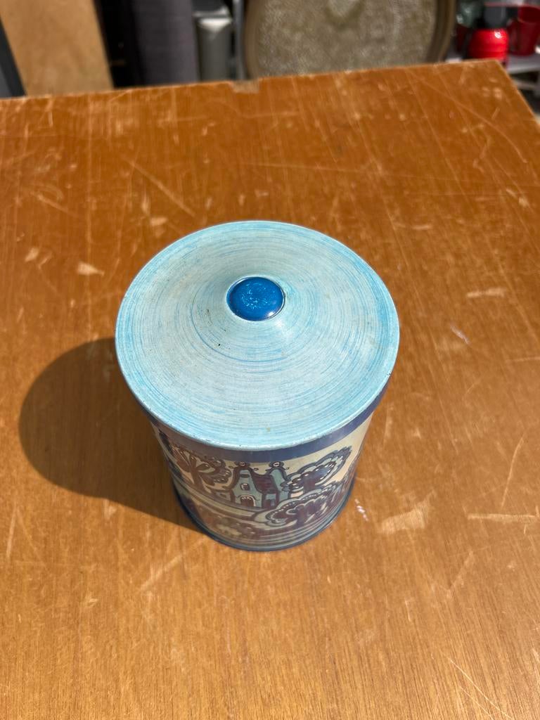 Vintage voorraadblik blauw wit met landschap, Ophalen of Verzenden