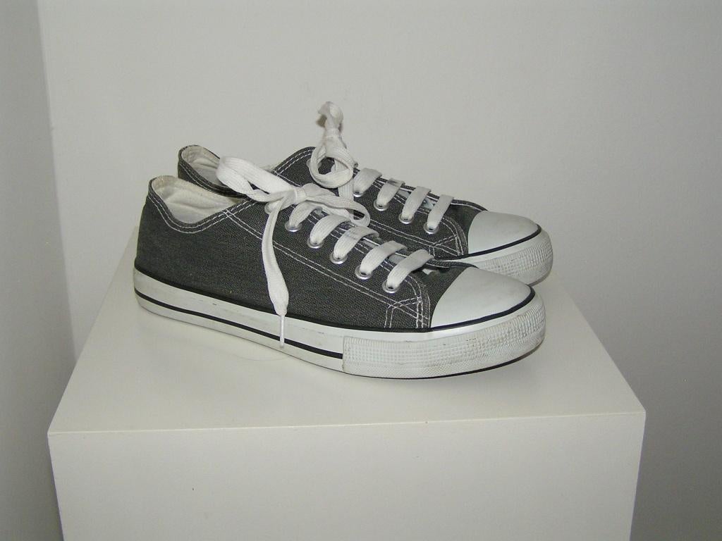 Zwarte canvas sneaker maat 38., Kleding | Dames, Zwart, Nieuw, Ophalen of Verzenden, Sneakers of Gympen
