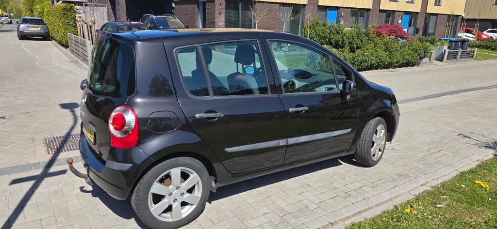 Renault modus 1.4 16v 2007, Auto's, Voorwielaandrijving, Stof, Zwart, 98 pk