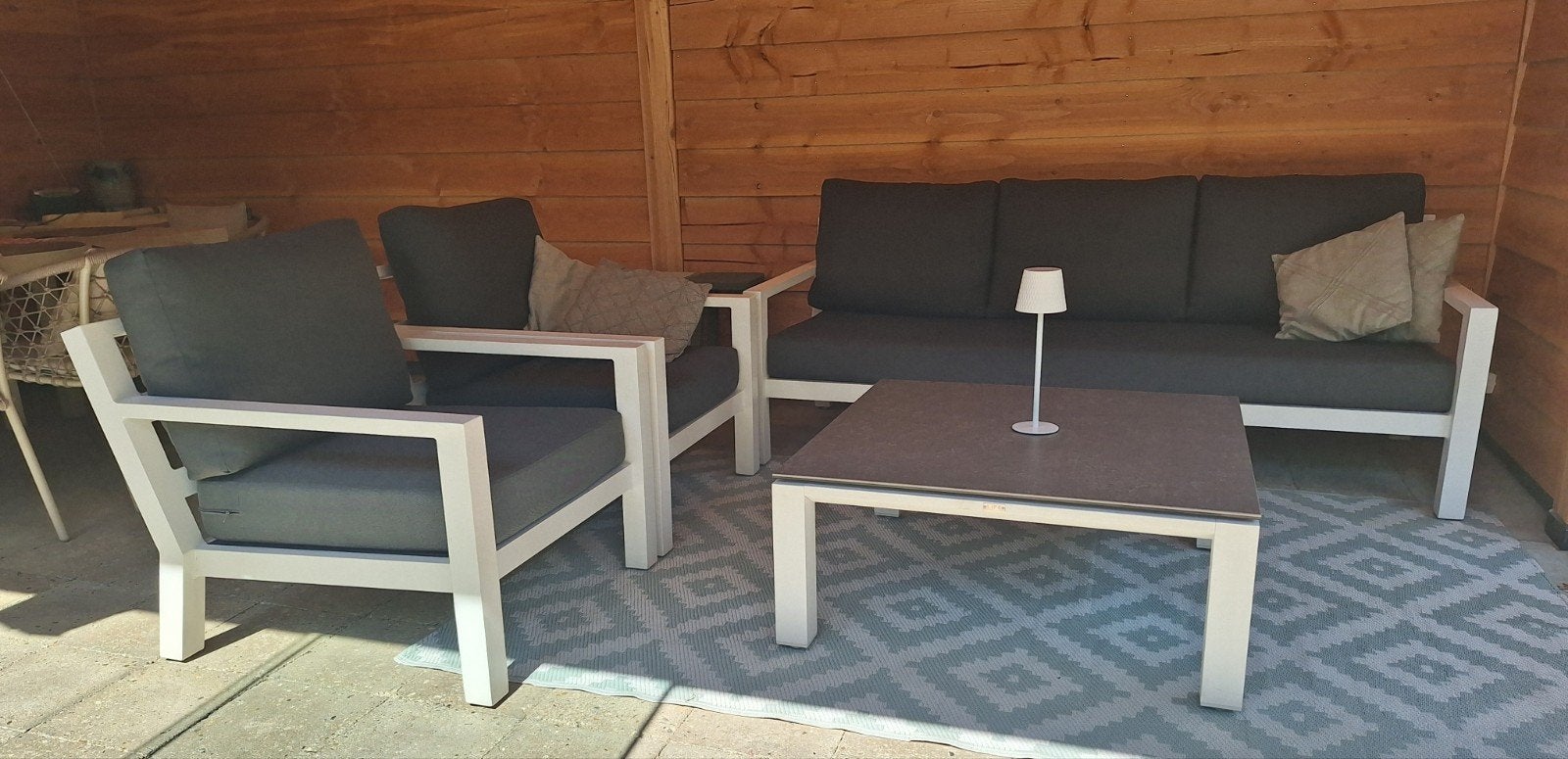 Luxe aluminium loungeset wit met grijze kussens, Ophalen, Aluminium