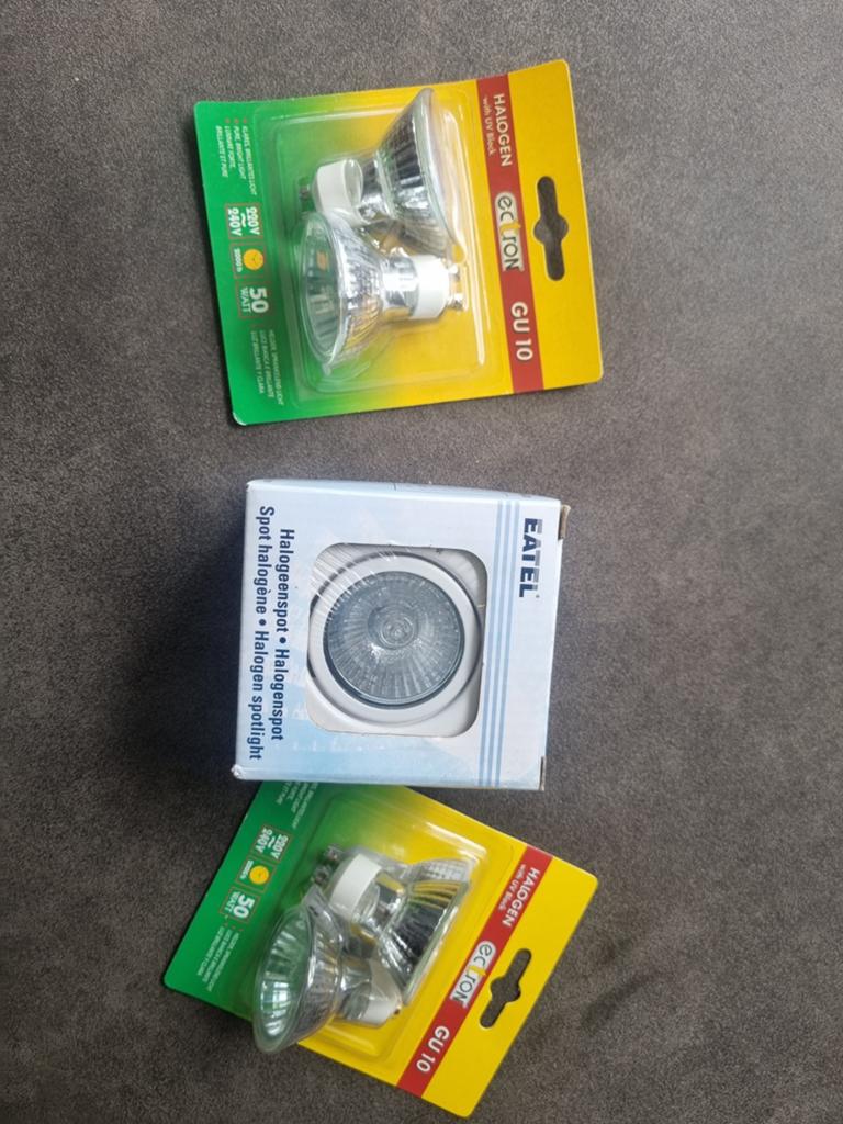 5 halogeenlampenNieuw voor 1,00 per stuk, Led-lamp, Minder dan 30 watt, Nieuw, E27 (groot)
